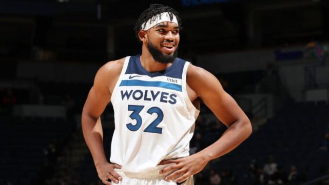 粉丝们用他 粉丝们用他